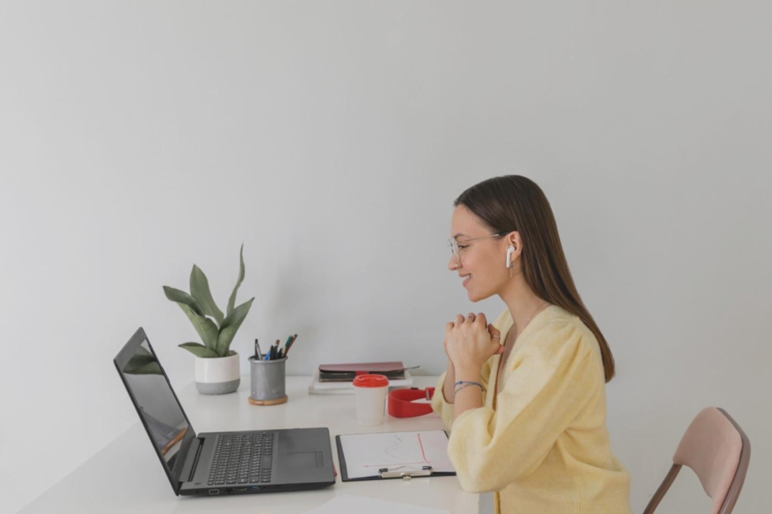 Nouveaux bureaux melvilevevolox avec équipe élargie